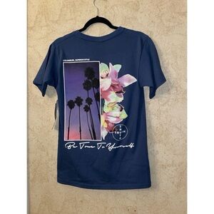 58.   Truth & Theory ‘Be True To Yourself’ T-Shirt (P2P 17”) (Length 26”)